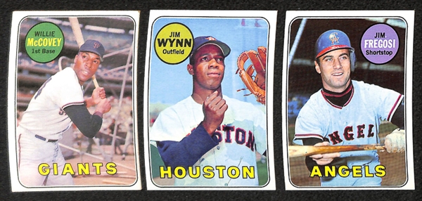 Lot of 1500+ Assorted 1969 Topps Baseball Cards w. Phil Niekro, Jim Bunning, Etc.