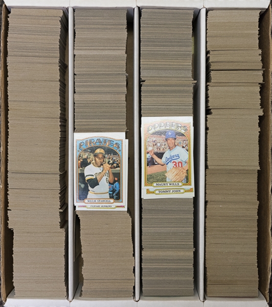 Lot of 1600+ Assorted 1972 Topps Baseball Cards w. Willie Stargell