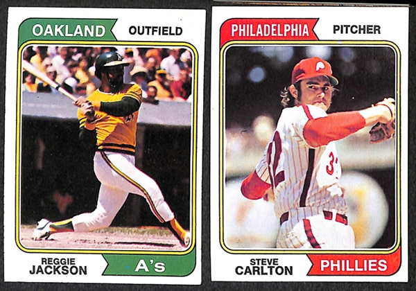 Lot of 2500+ Assorted 1974-1976 Topps Baseball Cards w. 1974 Reggie Jackson & 1976 Nolan Ryan