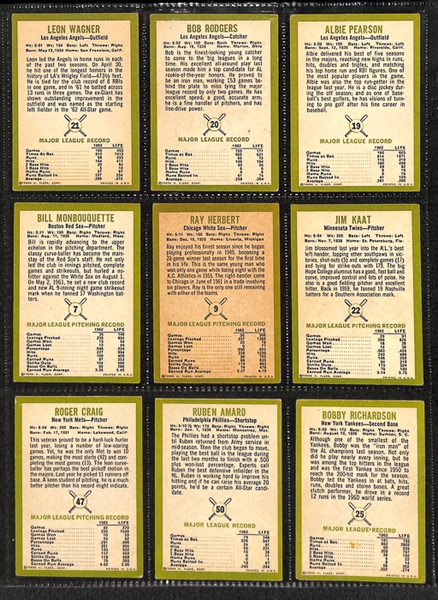 Lot of 32 - 1963 Fleer Baseball Cards w. Ron Santo