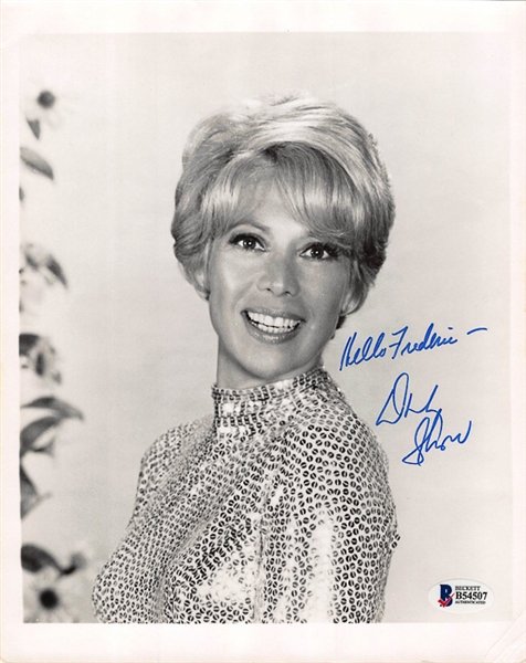 Carol Burnett & Dinah Shore Autograph Lot - Beckett Authentic