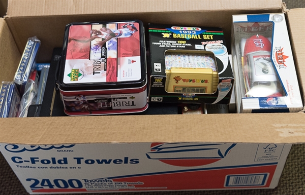 Large Lot Of Mixed Sports Cards & Memorabilia w. 22kt Gold Set