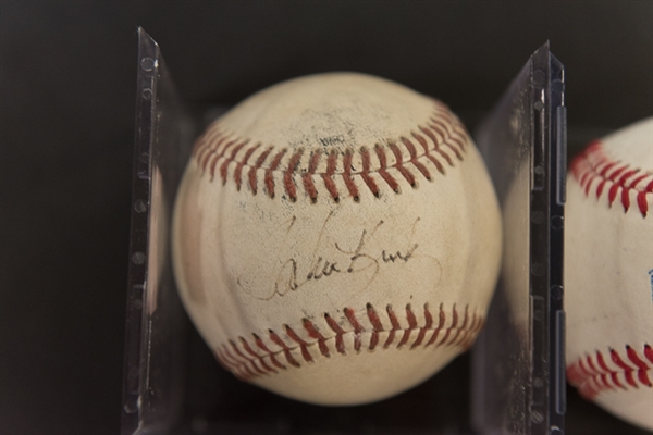 Lot Of 4 Signed Phillies Baseballs (Players from 1993 Team) w. Daulton & Kruk