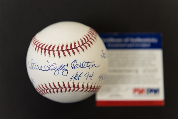 Steve Carlton (HOFer) Signed Baseball w/ RARE 5 Inscriptions (PSA/DNA)