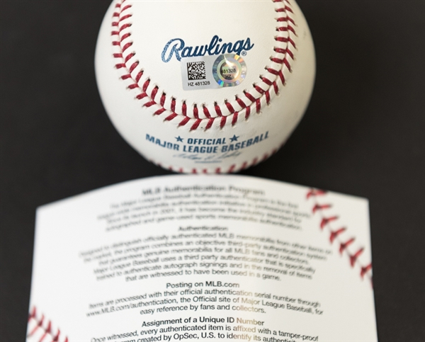 Lot of (2) HOF Signed Baseballs - Ozzie Smith (JSA) and Roberto Alomar (MLB)
