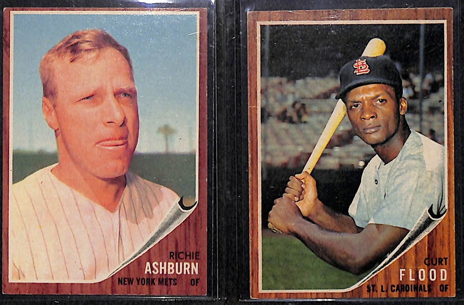 Lot of 500+ 1962 Topps Baseball Cards w. Ernie Banks