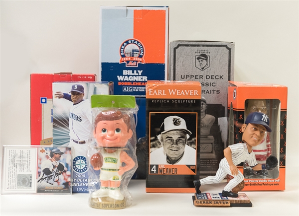 Lot of (9) Baseball Bobble Heads, Figures, & Stein (Inc. Babe Ruth & Derek Jeter) and a Reggie Jackson Signed Baseball Card (UDA)