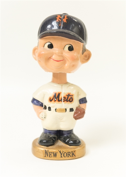 Early 1970s New York Mets Player Bobble Head with Round Gold Base