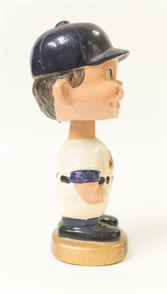 Early 1970s New York Mets Player Bobble Head with Round Gold Base
