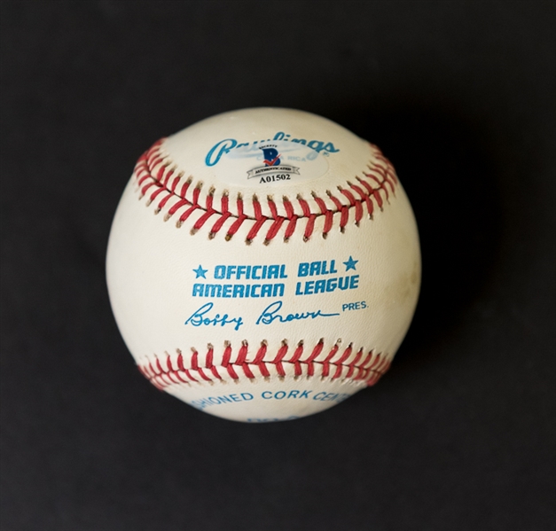 Joe DiMaggio Autographed Official American League Baseball (Beckett LOA)
