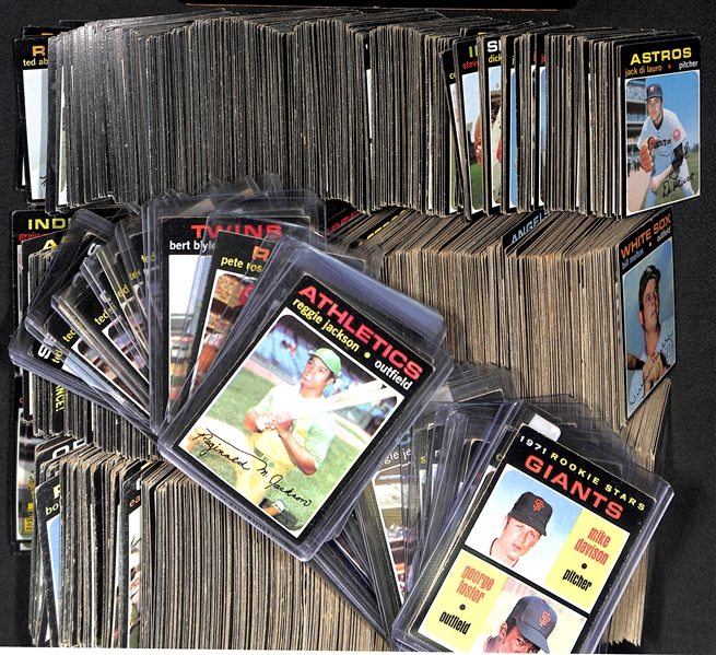 Lot of 1000+ 1971 Topps Baseball Cards w. Reggie Jackson & Steve Garvey Rookie