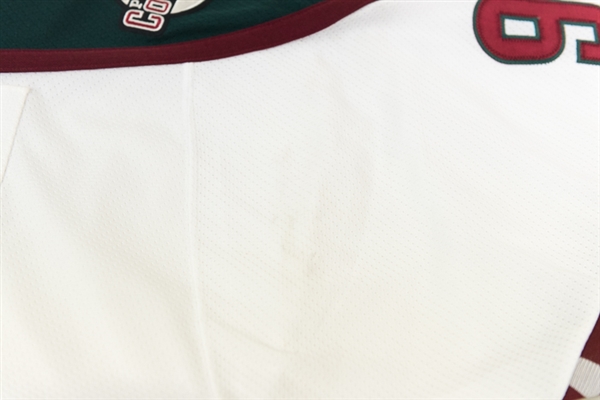 RARE Wayne Gretzky Signed Phoenix Coyotes Jersey (Coyotes and Beckett COAs)