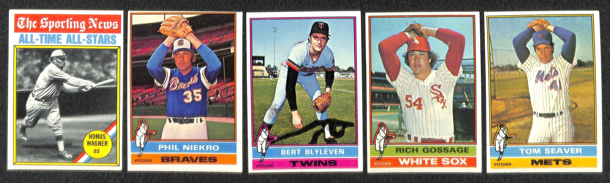 Lot of 2000+ 1976 Topps Baseball Cards w. Hank Aaron