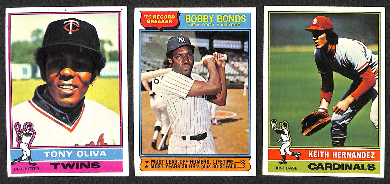 Lot of 2000+ 1976 Topps Baseball Cards w. Hank Aaron