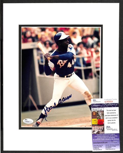 Hank Aaron Autographed 8x10 Photo (JSA) in an 11x14 Mat