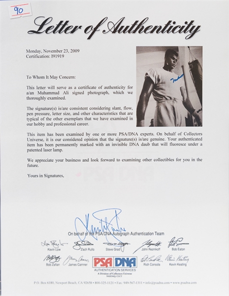 Muhammad Ali Autographed/Matted Boxing Image w/in an 11x14 Frame - PSA/DNA