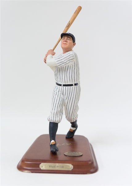  1999 Danbury Mint Babe Ruth Figure & Base