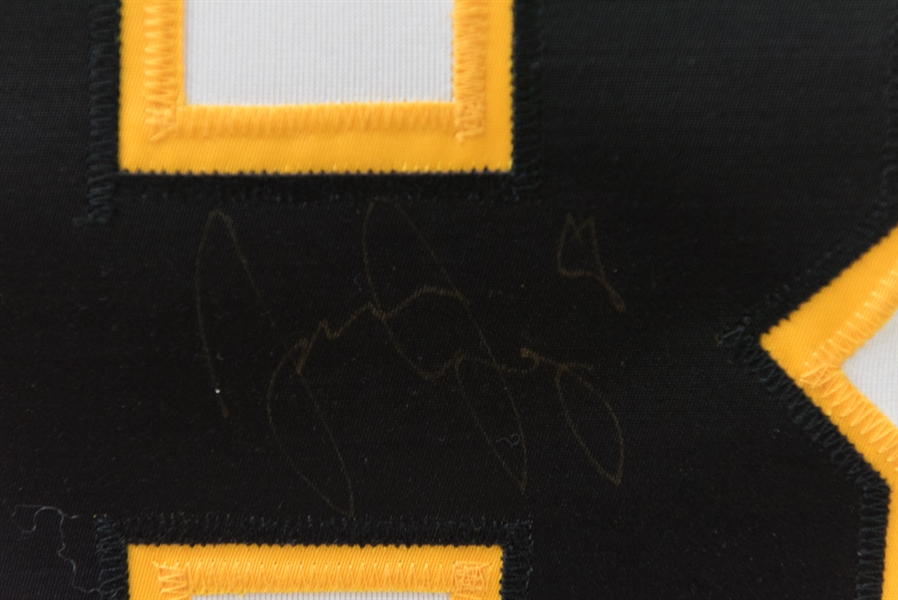 Jaromir Jagr Signed Penguins Style Jersey (JSA COA)