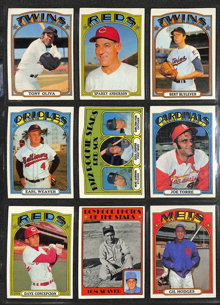 Lot of 250+ Assorted 1972 Topps Baseball Cards w. Carlton Fisk RC