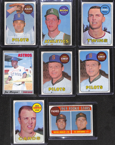 Lot of 225+ 1968-1970 Topps Baseball Cards w. 1968 Tom Seaver