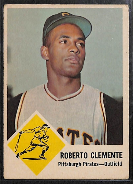 Lot of (5) Vintage Roberto Clemente Cards w/ 1963 Fleer