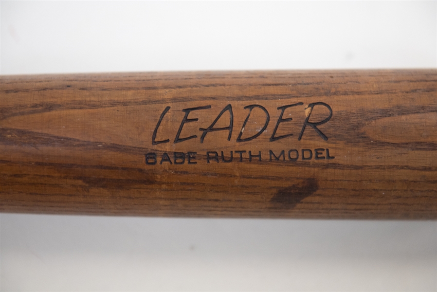 Old Babe Ruth Store Hillerich & Bradsby No. 9 Leader Babe Ruth Store Model Baseball Bat