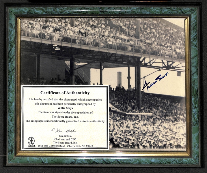 Willie Mays Signed 8x10 Photo - JSA