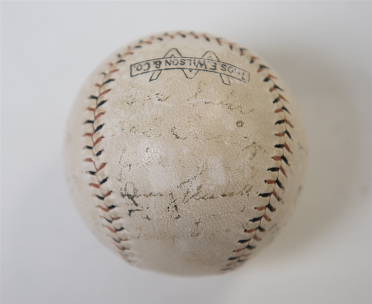 1933 Pirates Team Signed Baseball w/ 5 HOFers - Honus Wagner, Lloyd Waner, Pie Traynor, Waite Hoyt, Arky Vaughan Autographs! - JSA LOA