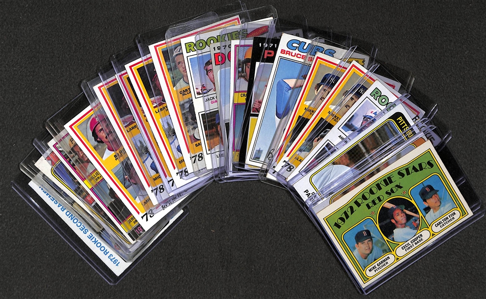 Lot of (19) 1970s Baseball Rookie Cards w/ Fisk, Winfield, Parker, Sutter, Dawson, (2) Molitor/Trammell!