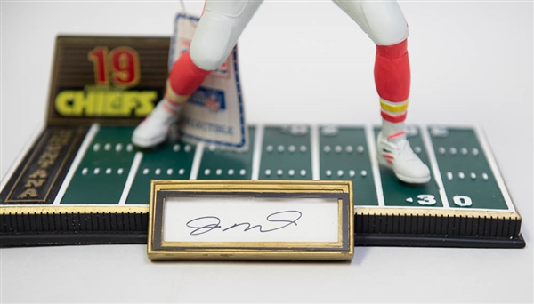 1994 Sports Impressions Joe Montana Autographed Figure - #1464 of 1500