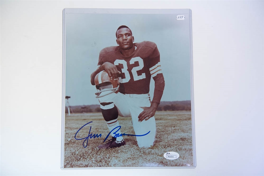 Jim Brown Signed 8 x 10 Photo - JSA