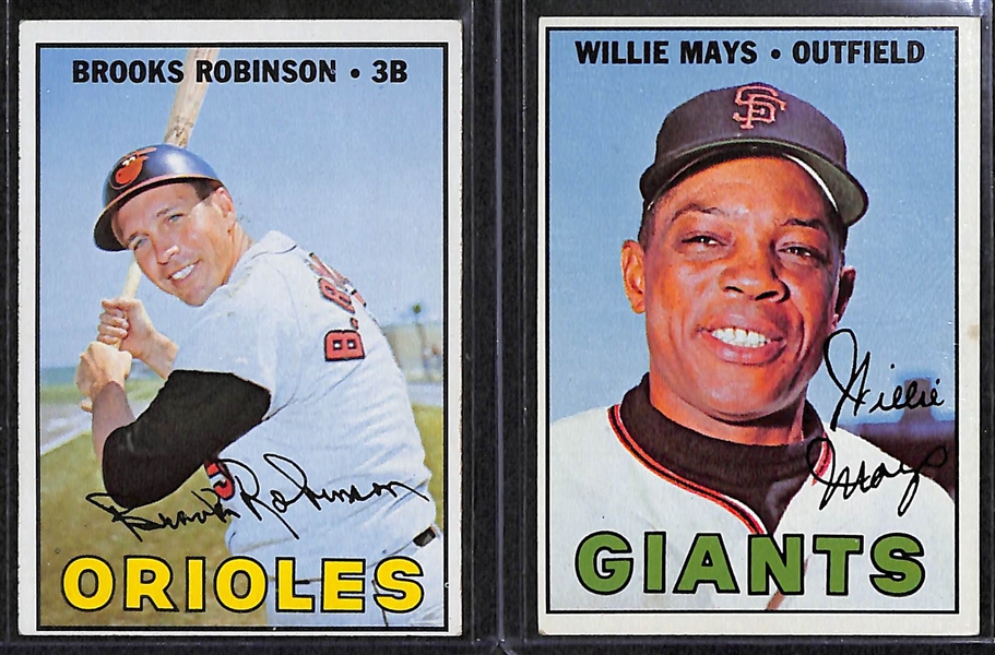 Lot of 10 - 1967 Topps Baseball Cards w. Brooks Robinson