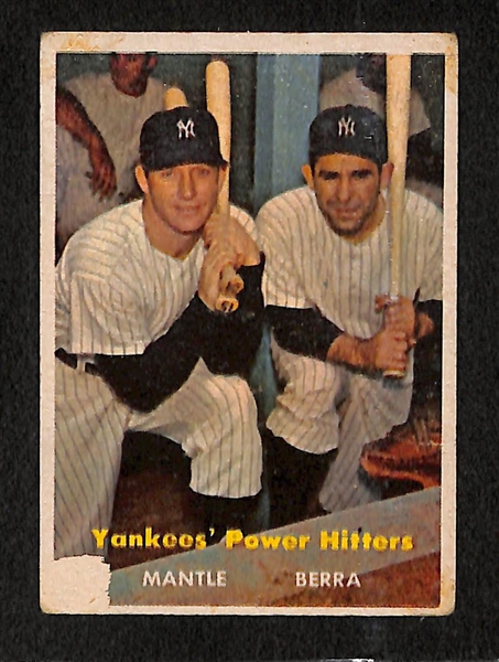 Lot of 5 Topps Hall of Famer Baseball Cards - 1957-59 w. Aaron, Mantle, & Berra