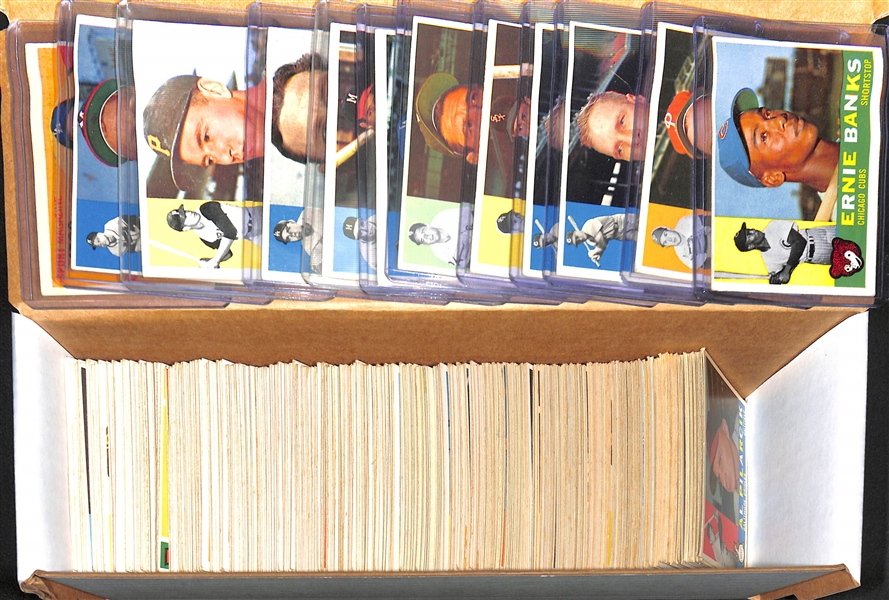 Lot of 400+ 1960 Topps Baseball Cards w. Ernie Banks