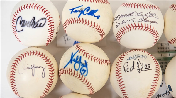 Lot of (18) New York Mets Signed Baseballs w. Mookie Wilson and Carlos Beltran