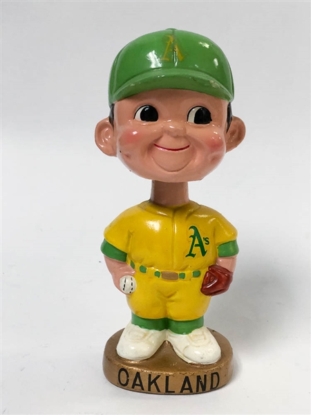 1966-71 Oakland A's Boy Head Bobblehead (Gold Circle Base, Yellow Uniform)