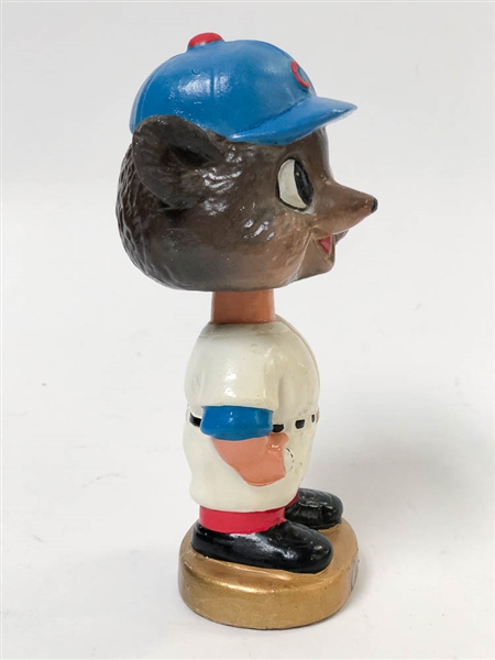 1966-71 Chicago Cubs Mascot Bear Head Bobblehead (Gold Circle Base)