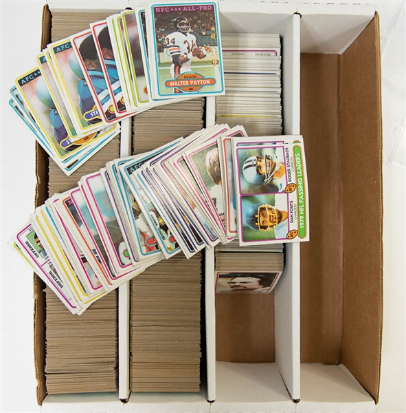 Lot of 1500+ Assorted 1980 Topps Football Cards w. Payton x4