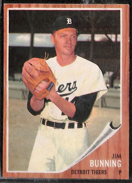 Lot of 18 Baseball Stars Cards (1952-1979) w. 1964 Clemente