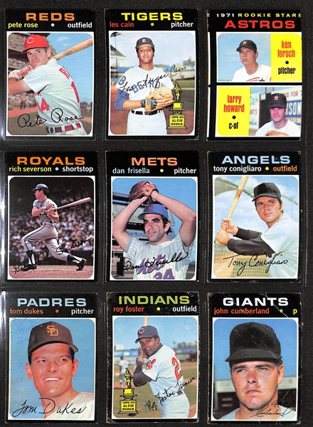 Lot of 700+ Assorted 1971 Topps Baseball Cards w. Thurman Munson