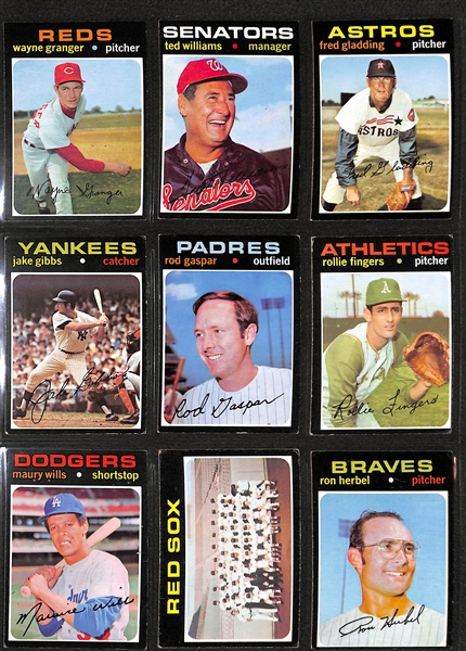 Lot of 700+ Assorted 1971 Topps Baseball Cards w. Thurman Munson