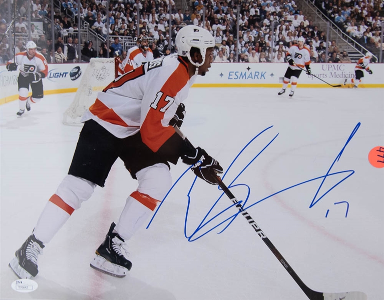 Wayne Simmonds Signed 11x14 Photo - JSA