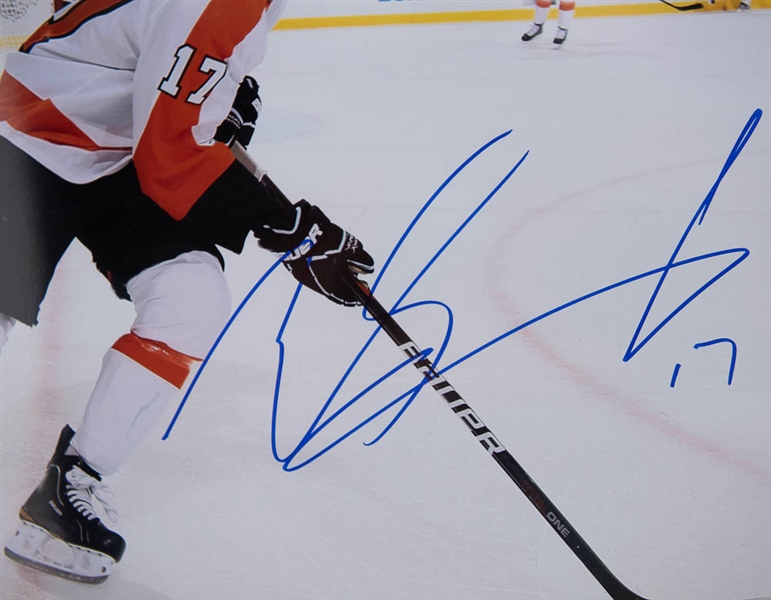 Wayne Simmonds Signed 11x14 Photo - JSA
