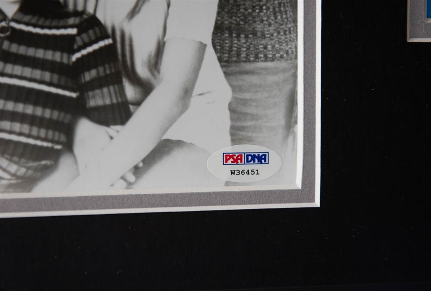 Florence Henderson Signed & Framed Brady Bunch Photo Display - PSA/DNA