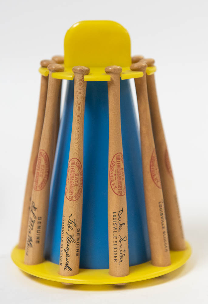 louisville slugger bat bank