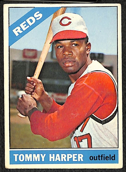 Lot of 90 1966 Topps Baseball Cards w. Ernie Banks