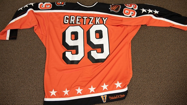 Lot of 10 Assorted Hockey Jerseys w. Russian (Some Show Signs of Wear) w. Wayne Gretzky