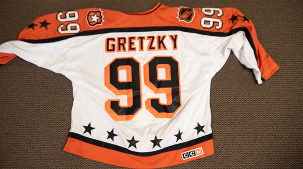 Lot of 9 Assorted Hockey Jerseys w. Gretzky & Lemieux