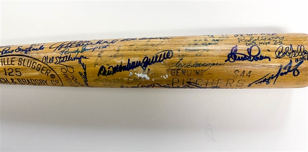 Bat Signed By Approx. 40 Star Pitchers Inc. B. Gibson, Marichal, Seaver, Bunning, Fingers, McGraw, + w. JSA Auction Letter