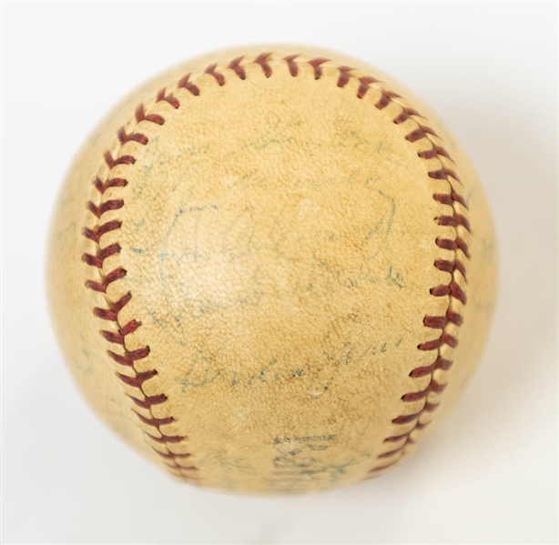 1959-60 Orioles Team-Signed Baseball w/ (24) Autographs Inc. B. Robinson and H. Wilhelm - JSA Auction Letter